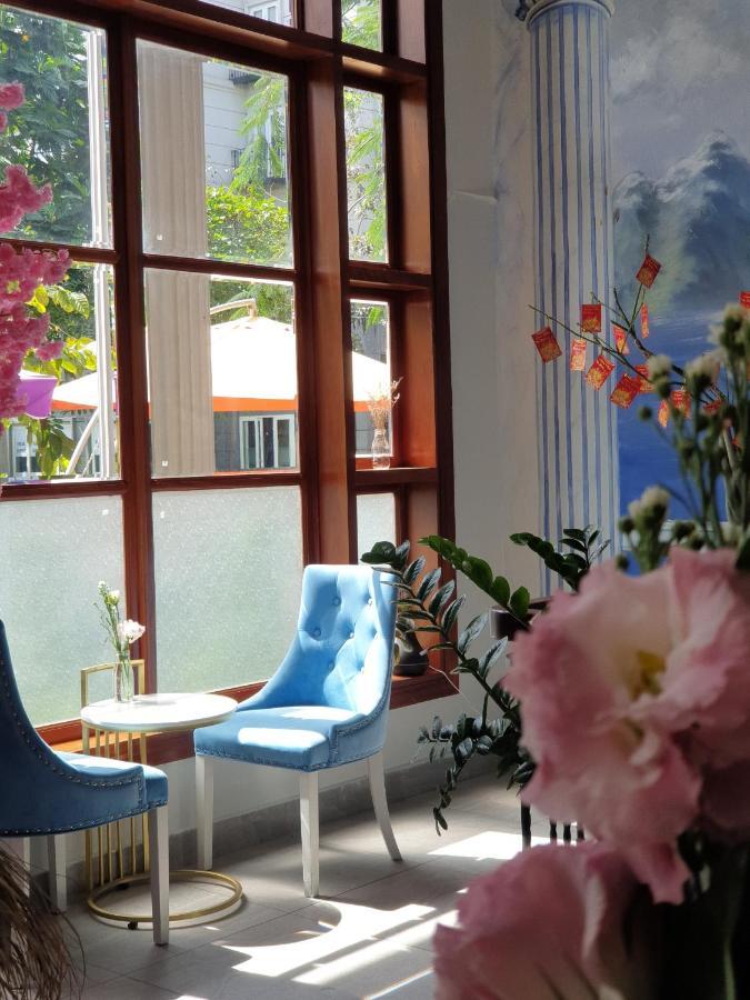 Ballantine Hotel Ho Chi Minh City Bagian luar foto